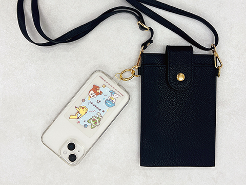 バッグなどにも付けられるよ