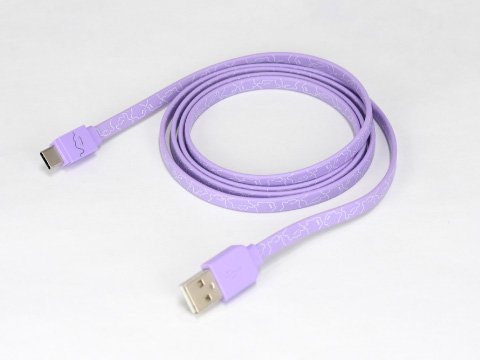 ケーブルは約1.2m