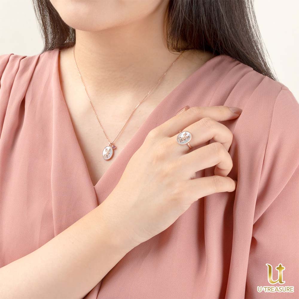 リングとネックレスの着用イメージ