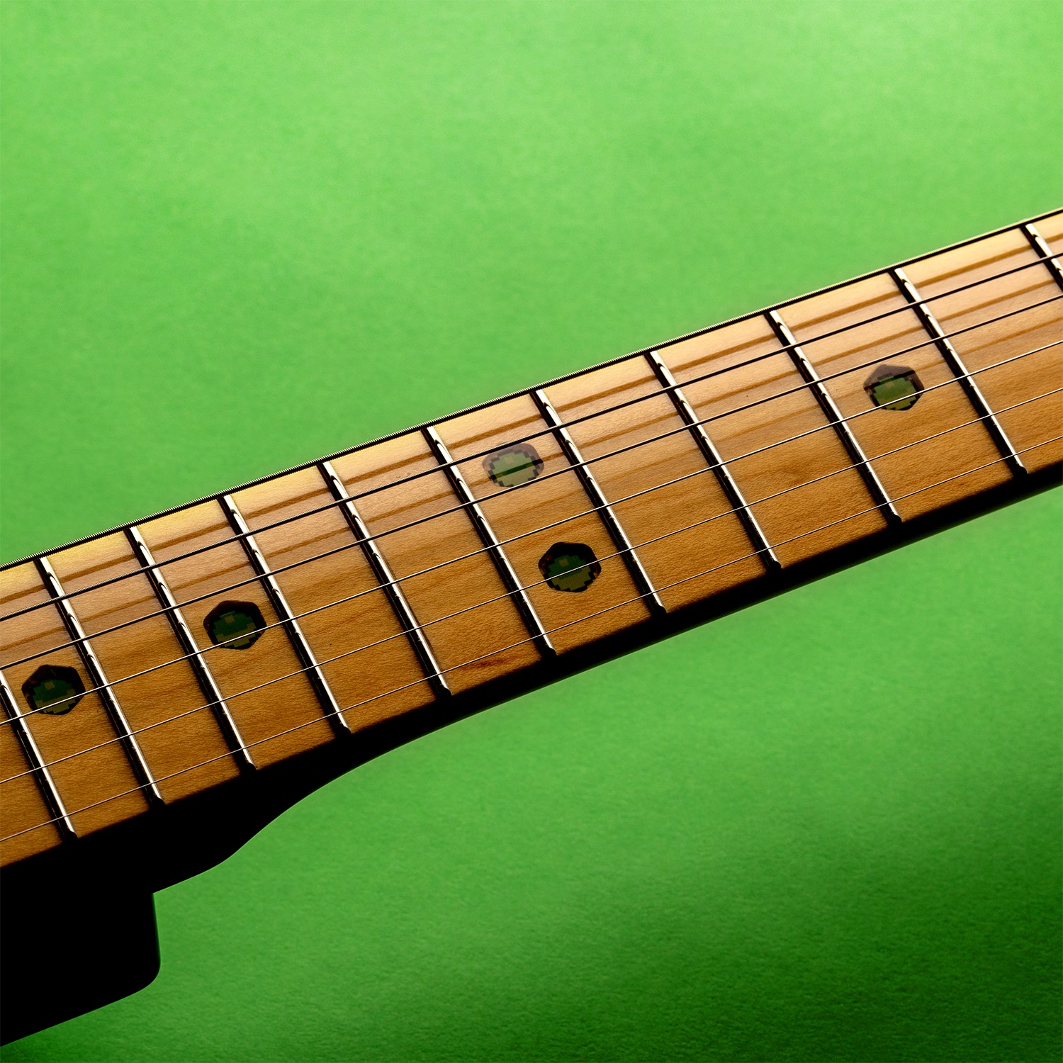 “Green Version”ネック